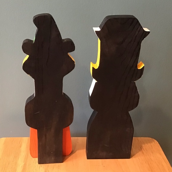 THANKSGIVING PILGRIMS HANDCARVED & HANDPAINTED - Picture 4 of 7